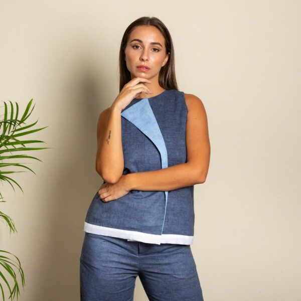Blue Linen Co-Ord Top With Centre Closure