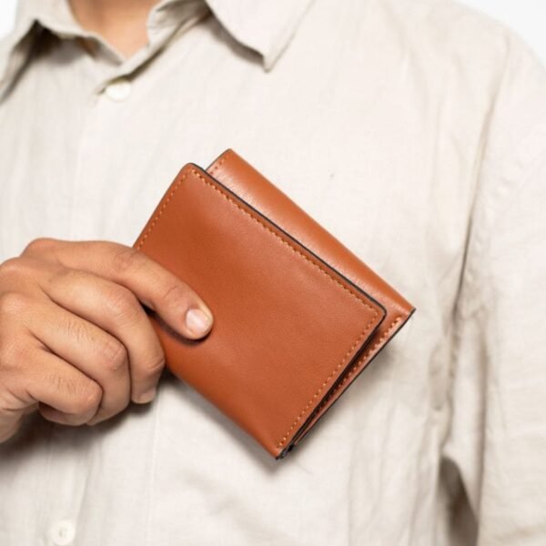 Brown Oxylus Apple Leather Wallet
